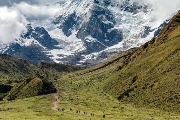 Salkantay trek mountain scenery