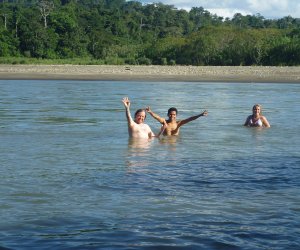 Manu Economy Adventure 5D